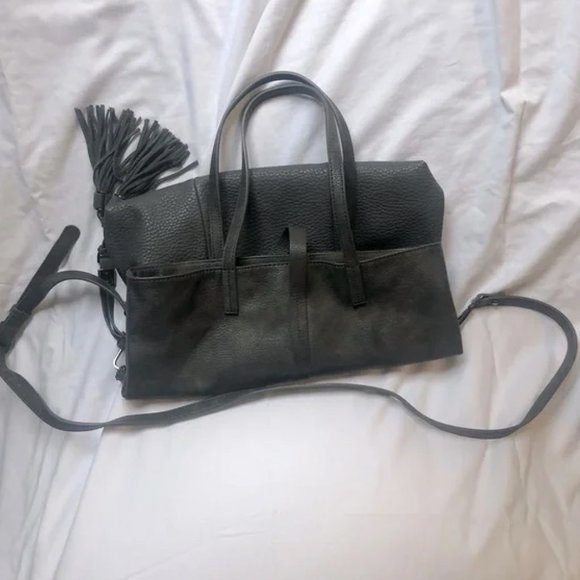 Moda Luxe Handbags - EUC Moda Luxe Convertible Crossbody/Shoulder Bag Tote